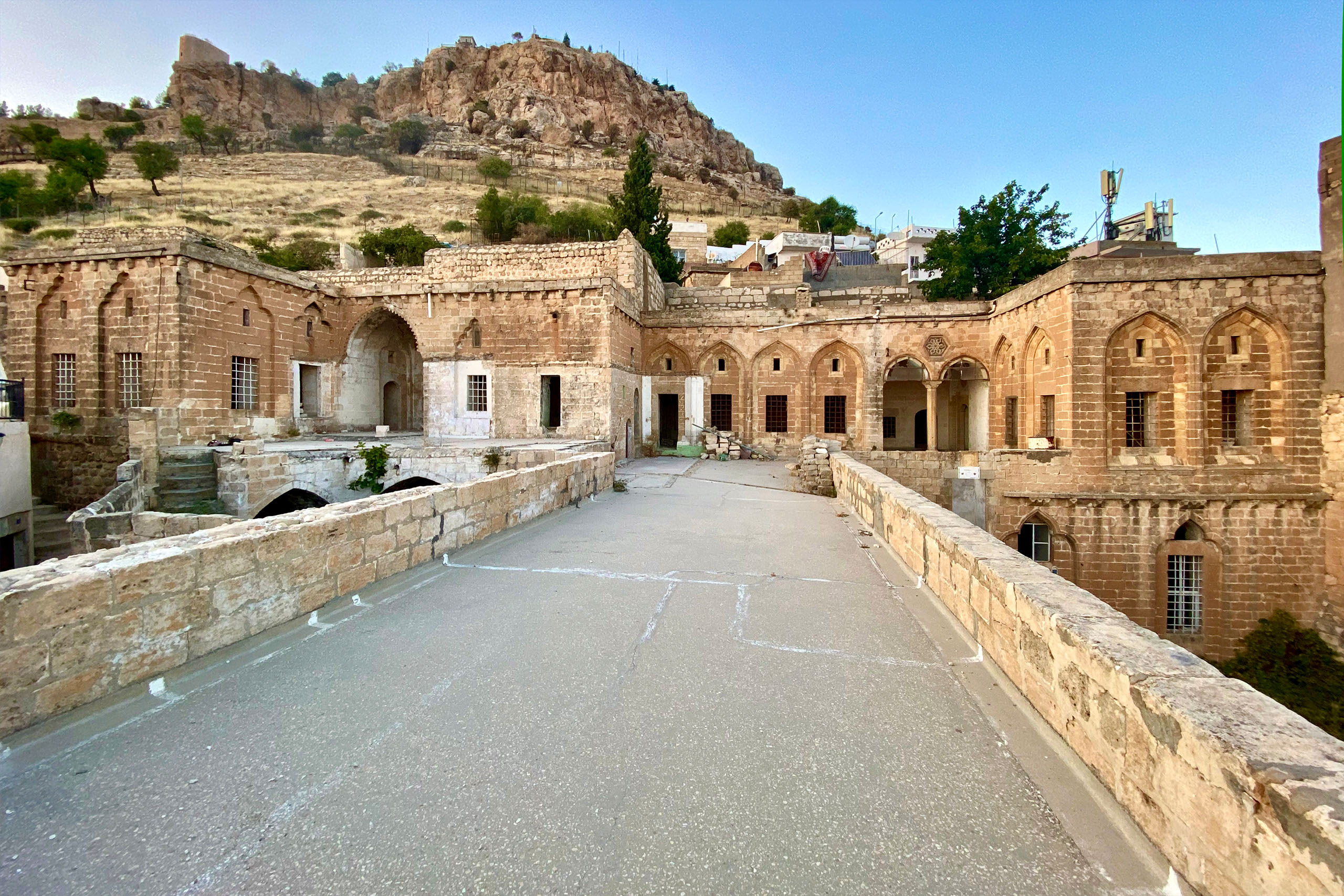 develi_han_mardin_bienali