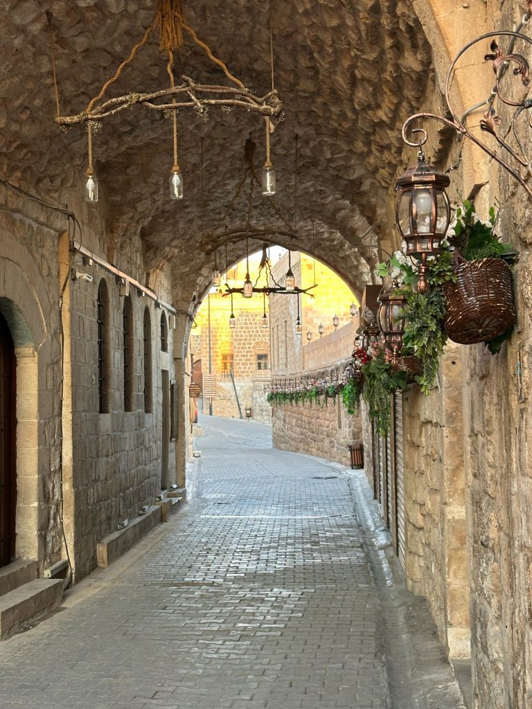 Midyat Turu