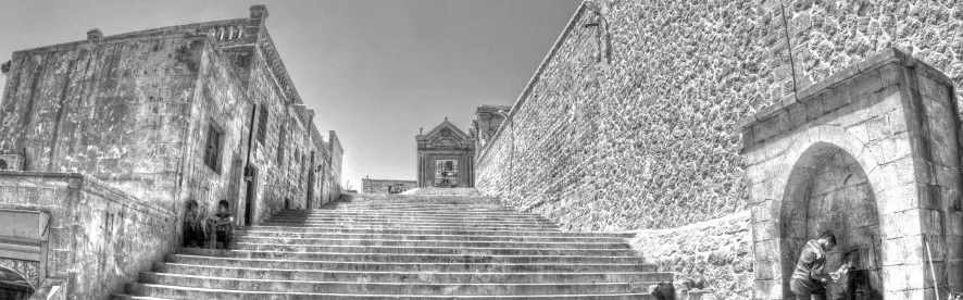 Mardin Oto Kiralama, Mardin Gezilecek Yerler, Mardin Otelleri, Mardin Turu, Mardin Gezisi