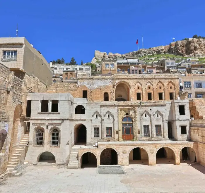 alman_karargahi mardin_bienali